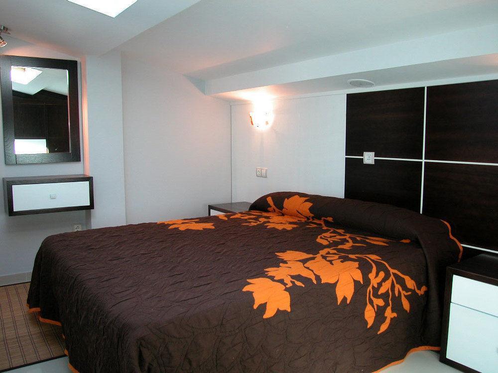 Apartamentos Coral Do Mar III Montalvo Exterior photo
